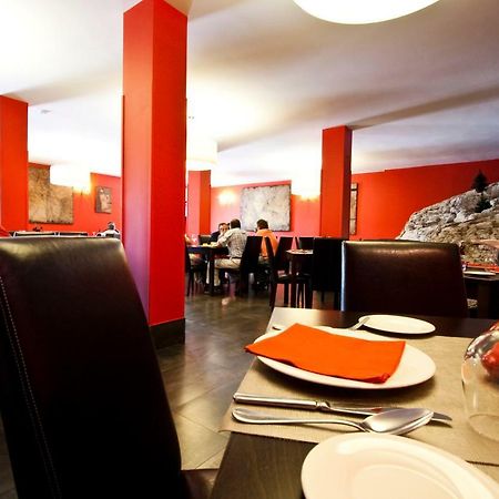 Hotel Restaurante Puente Romano Quincoces de Yuso Eksteriør bilde